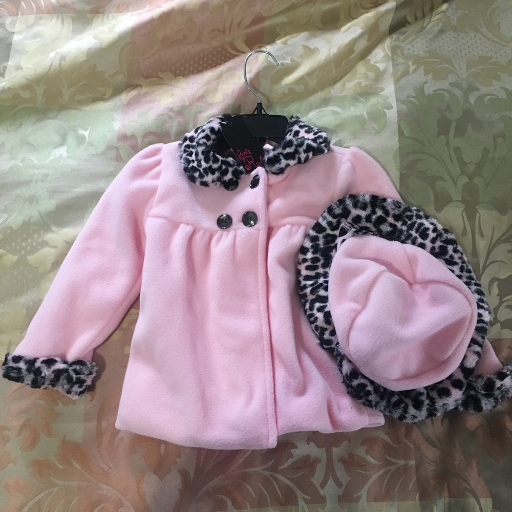 Winter Coat and hat combo outfit